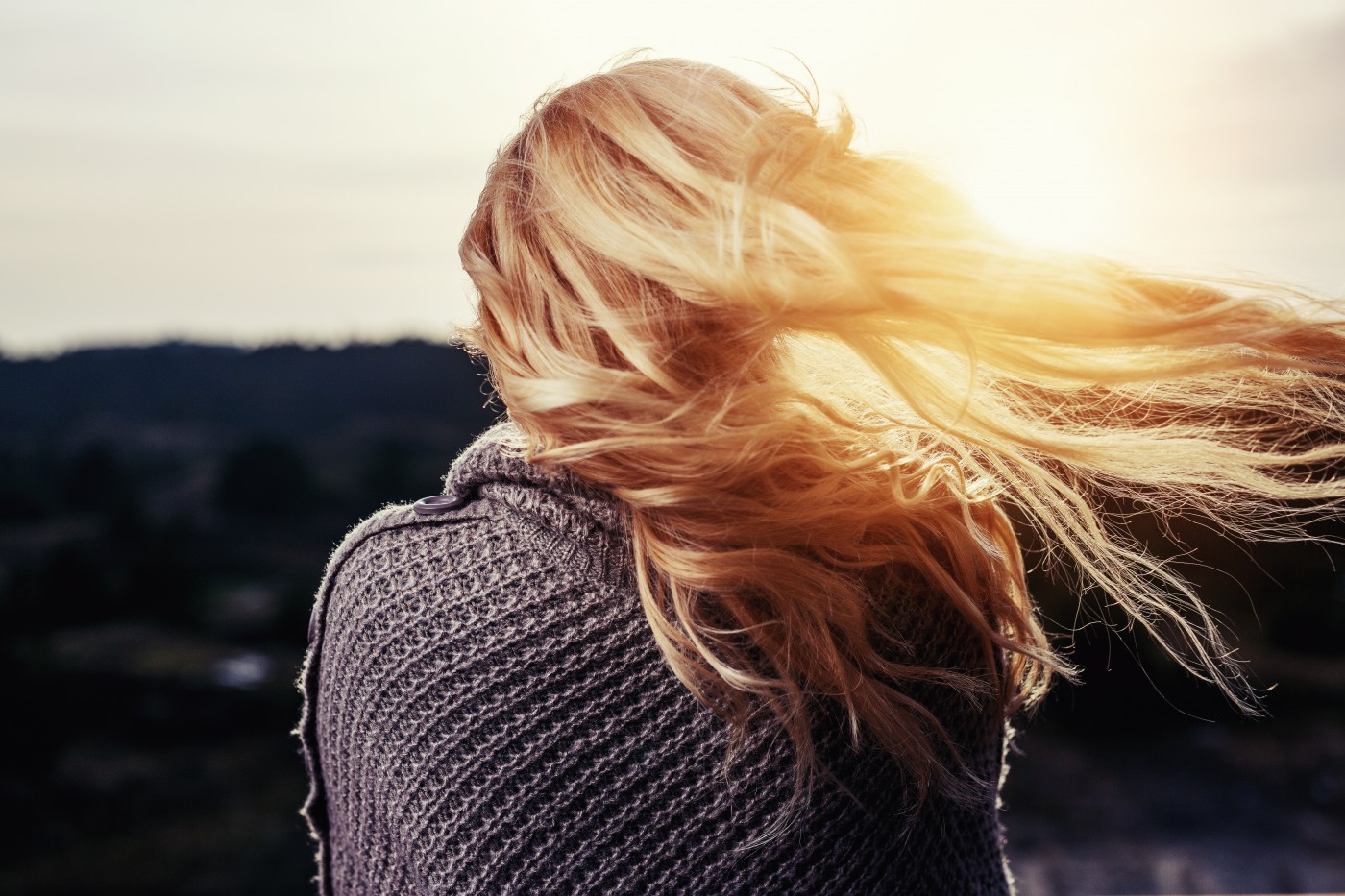 Real-Is-Beautiful-Woman-Golden-Hair-Sunset